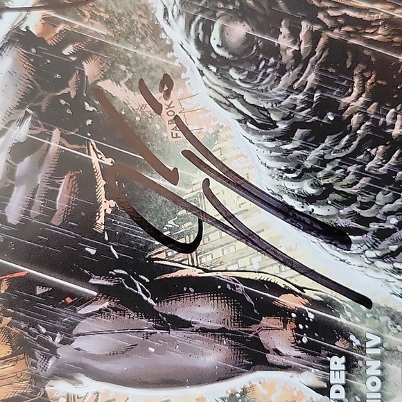 #1 Batman Eternal (2014) Signed by Jason Fabok & James Tynion - Picture 2 of 7